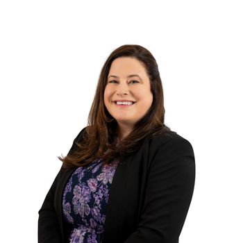 Portrait of Jessica Alfonso, REALTOR®.